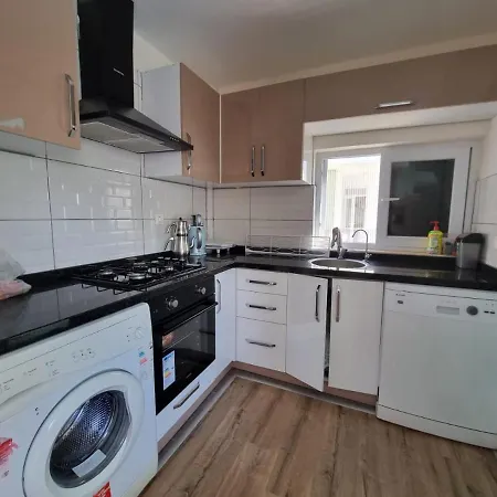 Plt Daireleri 3 Odali Buyuk Daire Antalya