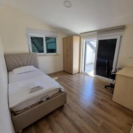 Plt Daireleri 3 Odali Buyuk Daire * Antalya